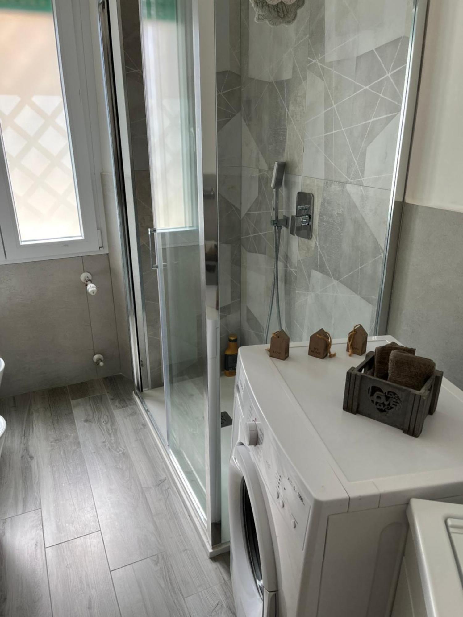 Aria Di Mare Apartment Lido di Ostia Ngoại thất bức ảnh