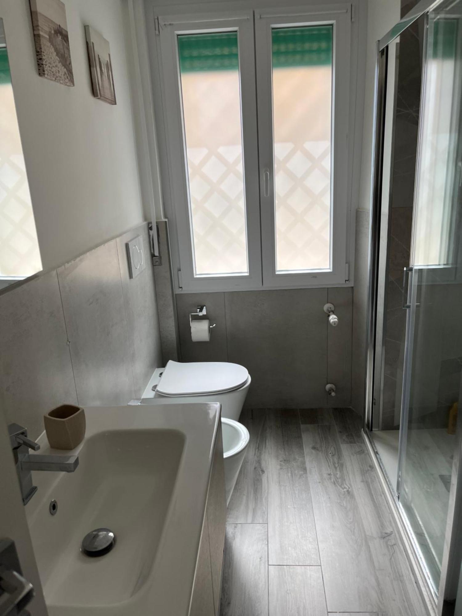 Aria Di Mare Apartment Lido di Ostia Ngoại thất bức ảnh