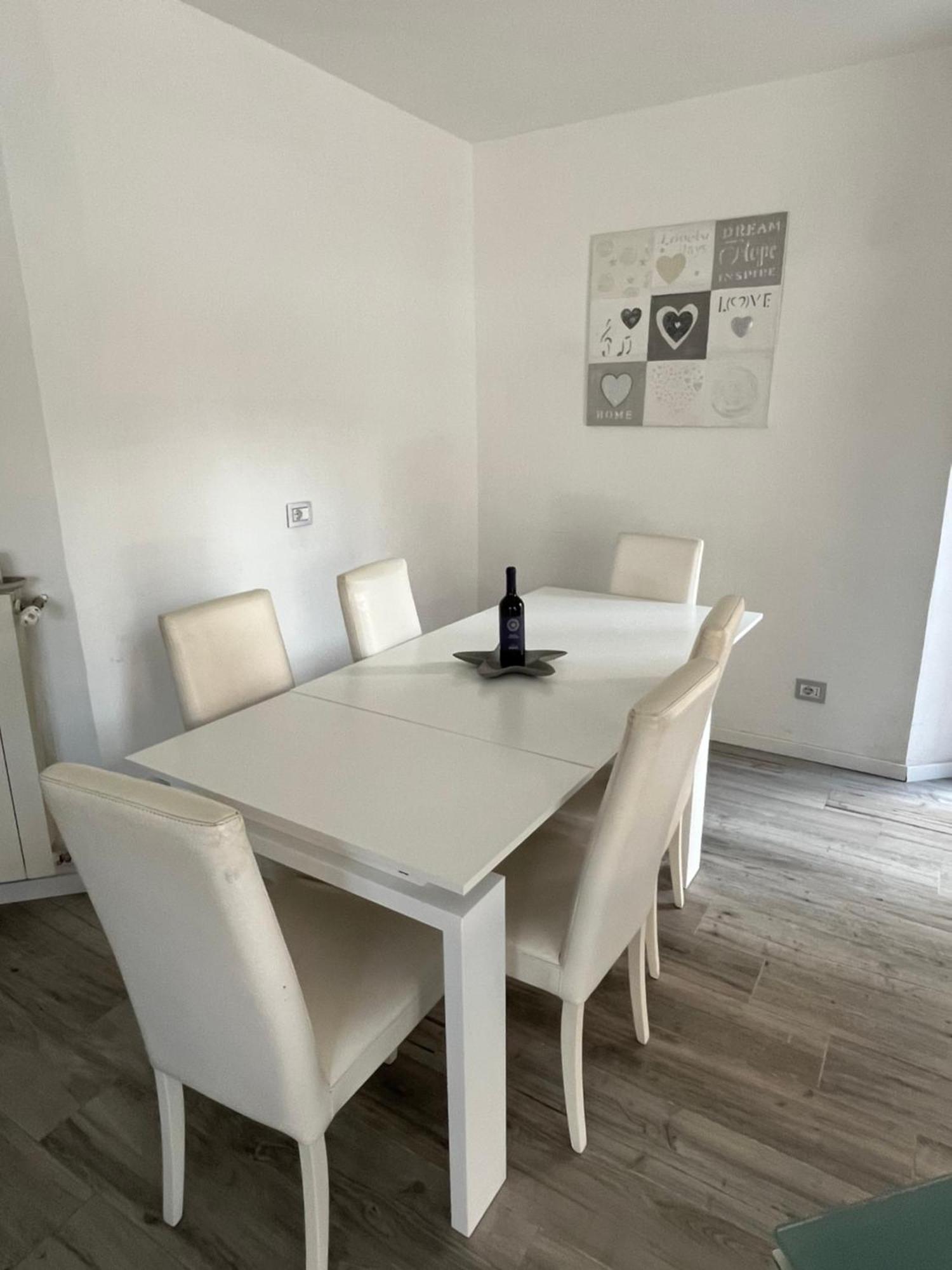 Aria Di Mare Apartment Lido di Ostia Ngoại thất bức ảnh